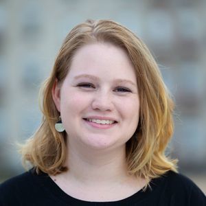 Meet your Posher, Libby